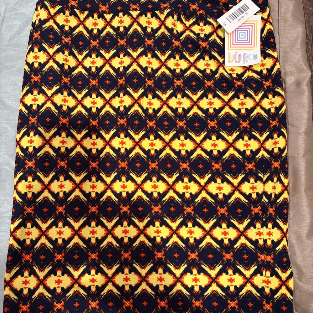 LuLaRoe Women's Vibrant Yellow and Black Pencil Skirt
